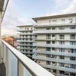 Elegant Mieszczanska With Air Conditioning, & Gym By Renters Prestige * Breslavia