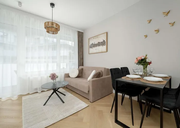 Apartment Elegant Mieszczanska With Air Conditioning, & Gym By Renters Prestige *
